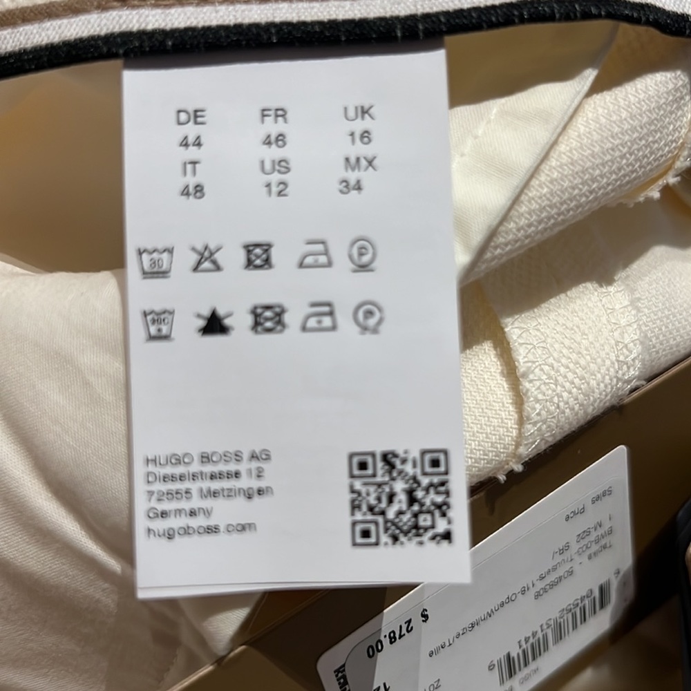 NWT Off-White Wide Legged Ankle Pants - Picture 7 of 7